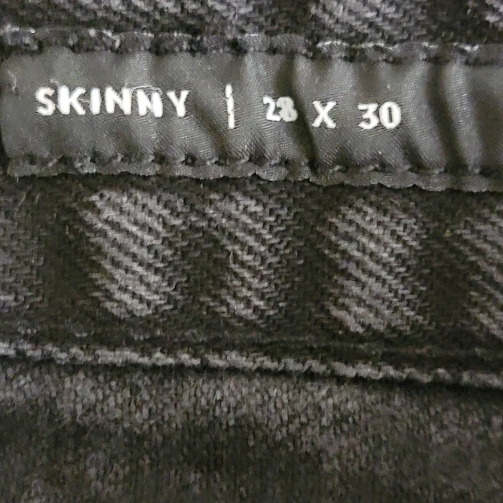 Pacsun men's skinny distress black jeans size 28x30 - Picture 6 of 6